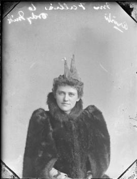 Photograph of Mrs. Fallis