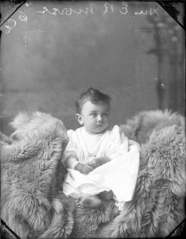 Photograph of  Mrs. E. R. Morse's baby