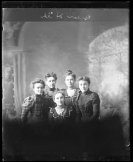 Photograph of the Reeves group