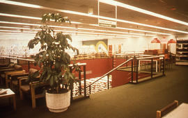 Photograph of McMaster University Health Science Library second floor