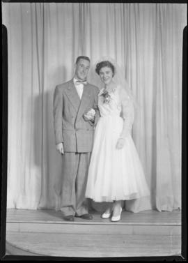 Photograph of the bride and groom at the Bugby - Steeves wedding