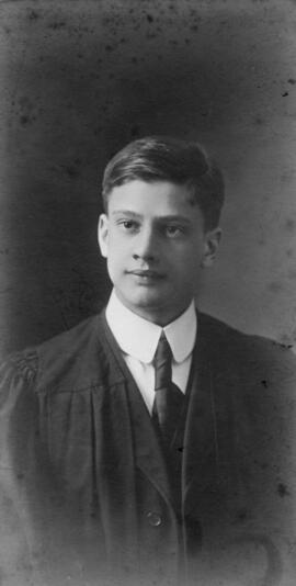 Photograph of Gordon Blanchard Wiswell : Class of 1910