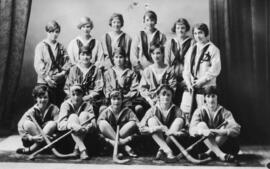 Photograph of Dalhousie girls field hockey team