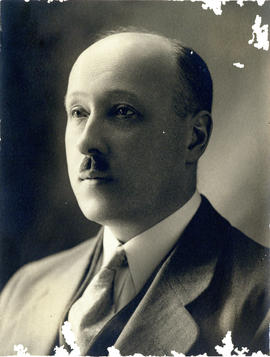 Portrait of Dr. Frank G. Mack