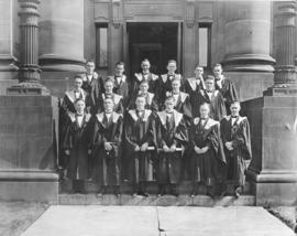 Photograph of the Nova Scotia Technical College graduating class of 1925