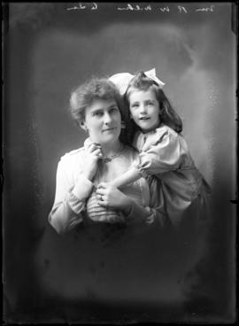 Photograph of  Mrs. R. W. Wilkes & daughter