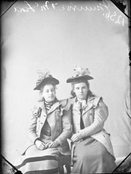 Photograph of Misses Munroe and McLeod