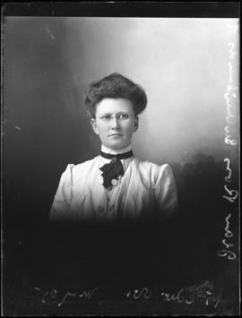 Photograph of Jean Ross
