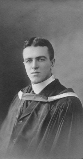 Photograph of Matthew George Burris : Class of 1910