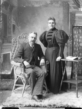 Photograph of  Mrs. Lake Murry and Mr. Murry