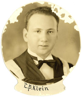 Portrait of Leonard Peter Klein : Class of 1939