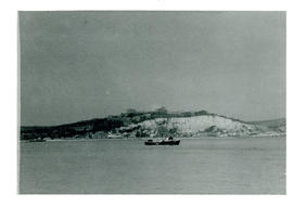 Photograph of the white cliffs of Dover