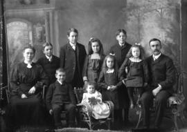 Photograph of John Wood and family