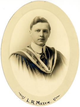 Portrait of Lloyd Remington Meech : Class of 1915