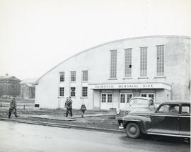 Photograph of the exterior of Dalhousie Memorial Rink