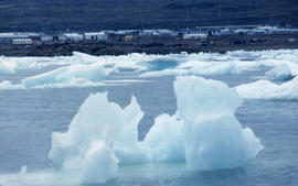 Photograph of ice floes in Frobisher Bay