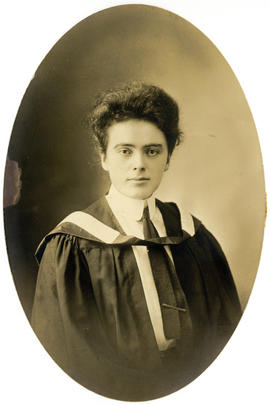 Portrait of Minnie Grace Spencer : Class of 1910