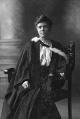 Photograph of Blanche Eunice Murphy : Class of 1906