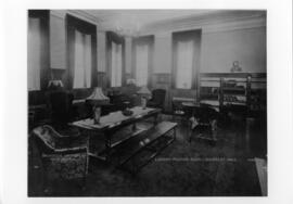 Photograph of the Shirreff Hall library and study room
