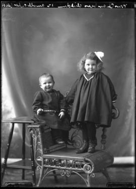 Photograph of the children of Mrs. Chambers