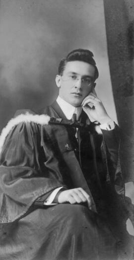 Photograph of William Arthur Whidden : Class of 1910