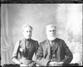 Photograph of William Ross and daughter