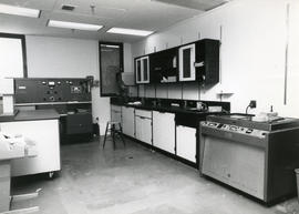 Photograph of a Faculty of Medicine laboratory