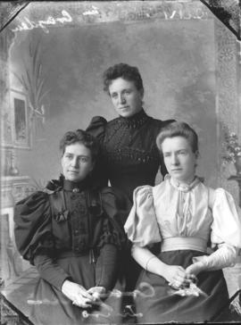 Photograph of Mrs. Crayden and friends