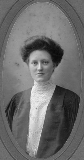 Photograph of Lena Mildred Sibley : Class of 1909