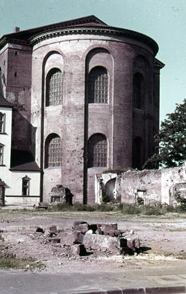 Photograph of the Basilica of Constantine