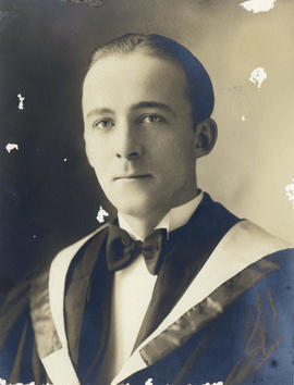 Portrait of Arthur Wylie Ross - Class of 1931