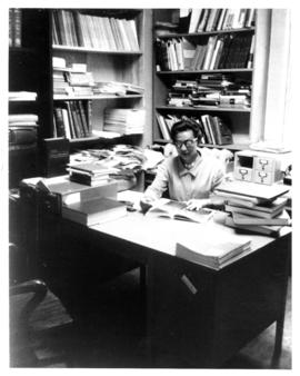 Photograph of Marnie Lee, Medical-Dental Library staff in the 5963 College Street building