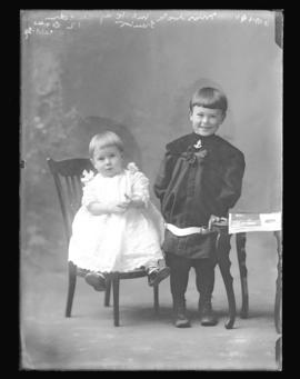 Photograph of the children of Mrs Murdock McKay