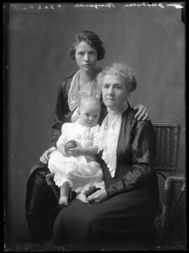 Photograph of Mrs. John Robertson and family