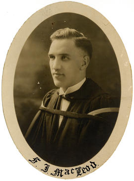 Portrait of Frank John MacLeod : Class of 1925