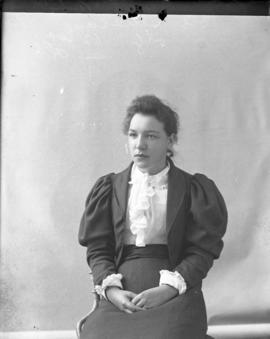 Photograph of Libbie Sinclair