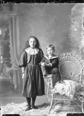Photograph of William Cobb's children