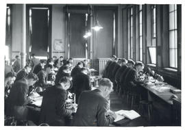 Photograph of medical students in the Forrest Building Laboratory
