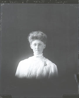 Photograph of Miss Mamie Ross