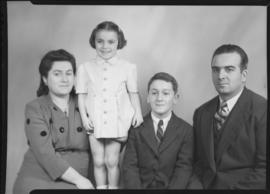Photograph of Mr. Earl Alexander Luther and his family