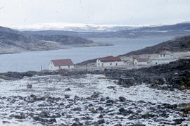 Photograph of houses near the shore in Cape Dorset, Northwest Territories