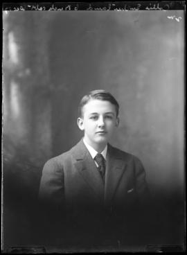 Photograph of Collie Sutherland