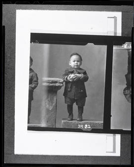 Photograph of Frank Ling, infant son of How Ling