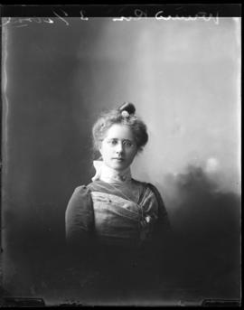 Photograph of Kate Willima (Winnie) Ross