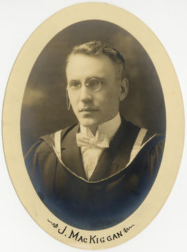 Portrait of John MacKiggan : Class of 1921