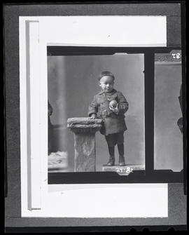 Photograph of Thomas Ling, infant son of Mr. How Ling