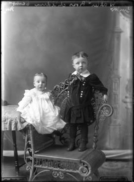 Photograph of the children of Walter Ross