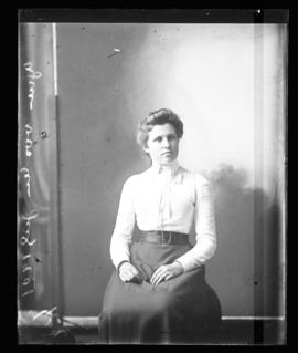 Photograph of Agnes Wooden