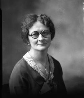 Portrait of Mrs.D. C. Fraser