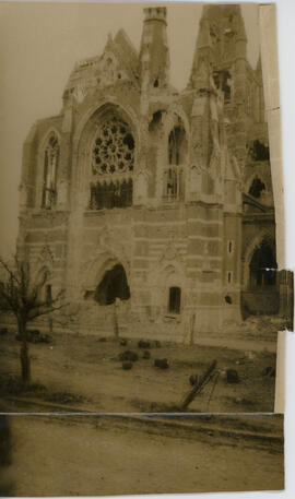 Photograph of war damage to Dadizele Basilica, southern Belgium